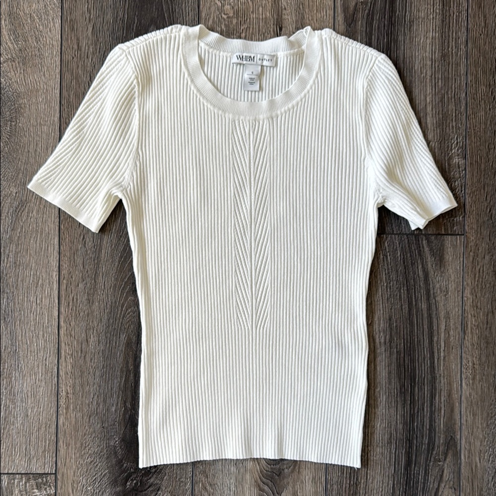 White House Black Market Cream Ribbed Fitted Top - NWOT